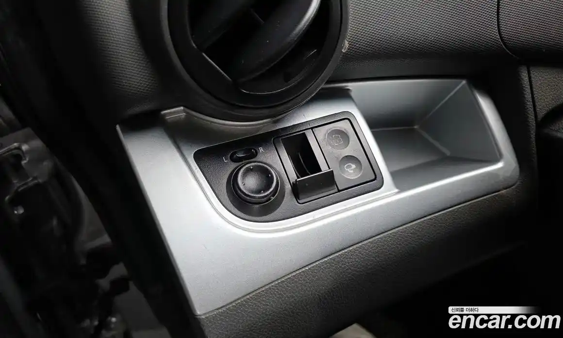 Chevrolet Spark 2013 1.0 Автомат в Москве № 99238, фото 5