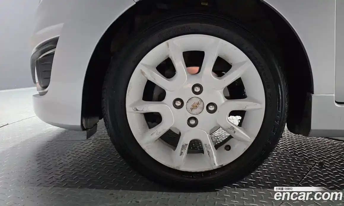 Chevrolet Spark 2013 1.0 Автомат в Москве № 99238, фото 7