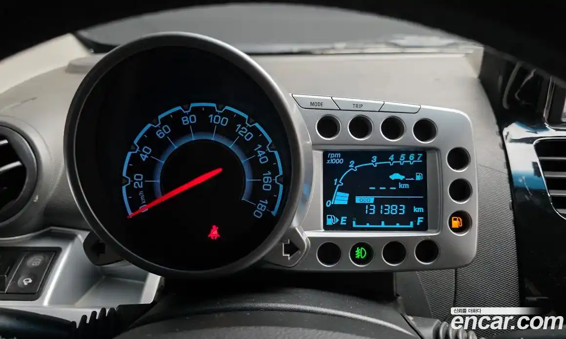 Chevrolet Spark 2013 1.0 Автомат в Москве № 99238, фото 8