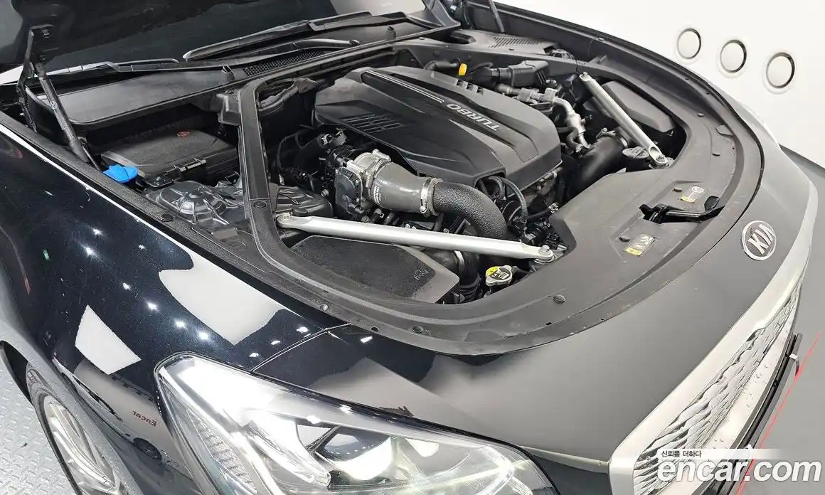 Kia K9 2019 3.3 Автомат в Москве № 100852, фото 1