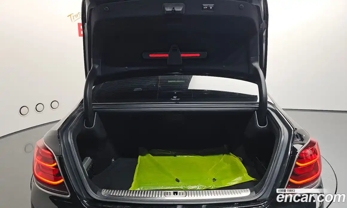 Kia K9 2019 3.3 Автомат в Москве № 100852, фото 20