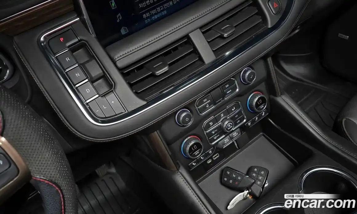 Chevrolet Tahoe 2022 6.2 Автомат в Москве № 104127, фото 18