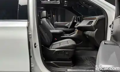 Chevrolet Tahoe 2022 6.2 Автомат в Москве № 104127, миниатюра 5