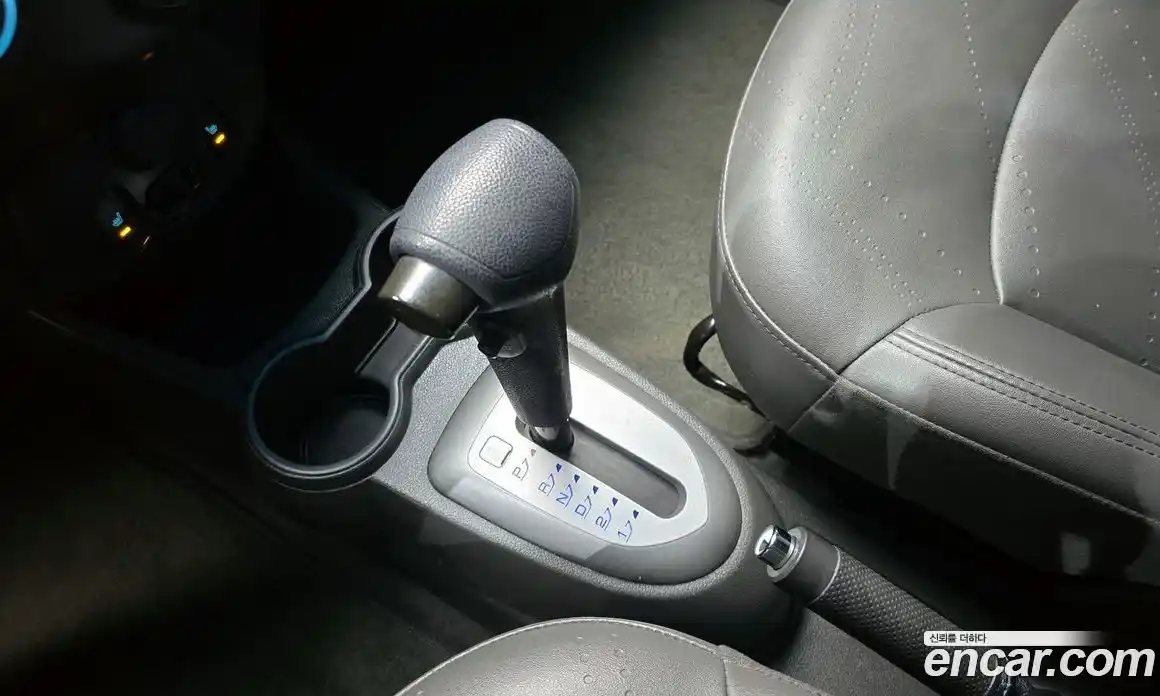 Chevrolet Spark 2014 1.0 Автомат в Москве № 105264, фото 18