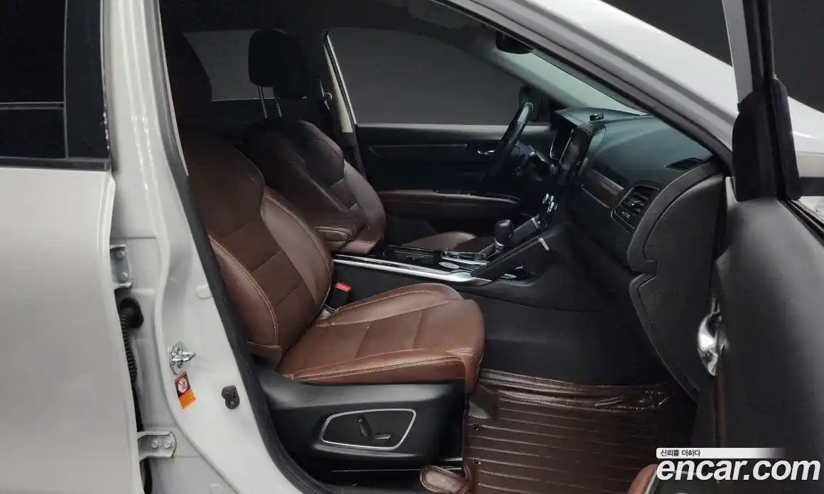 Renault QM6 2020 2.0 Автомат в Москве № 107140, фото 13