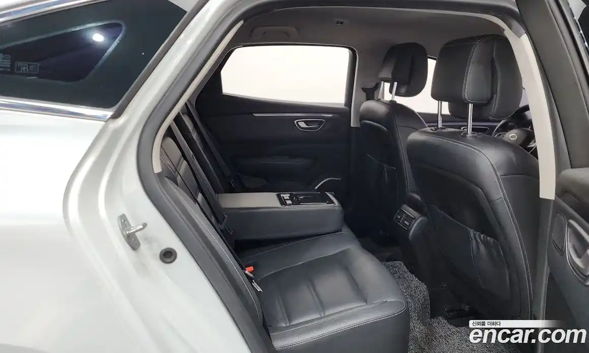 Renault SM6 2016 1.6 Автомат в Москве № 107151, фото 5