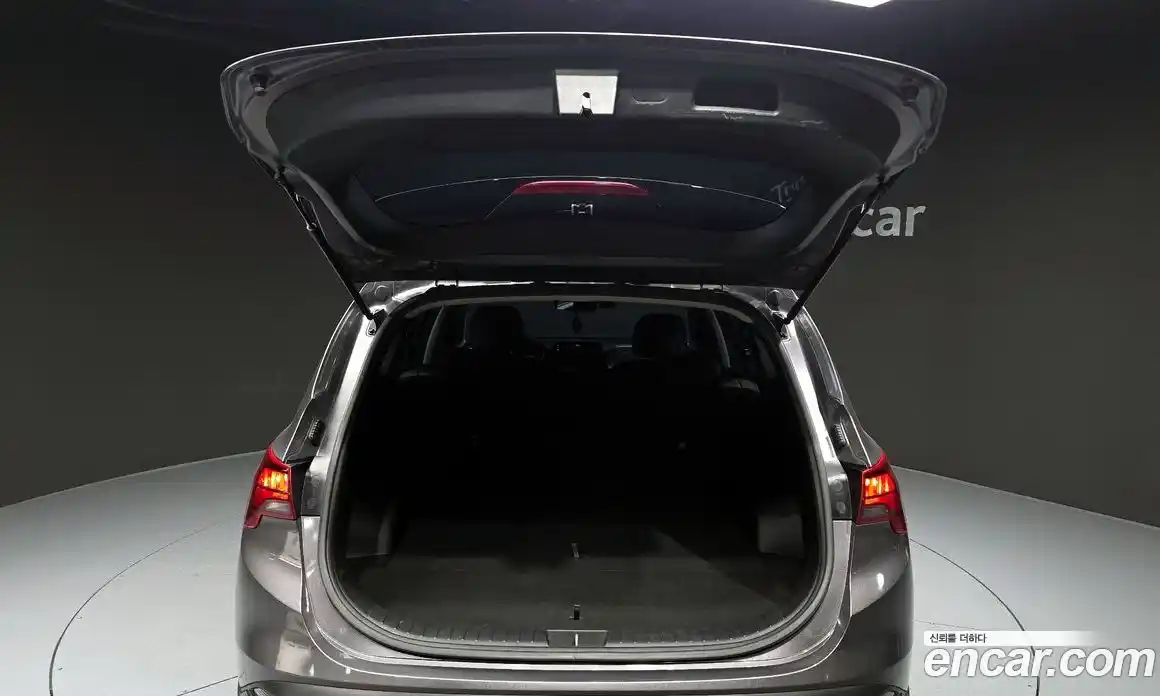 Hyundai Santa Fe 2021 2.2 Автомат в Москве № 111802, фото 14