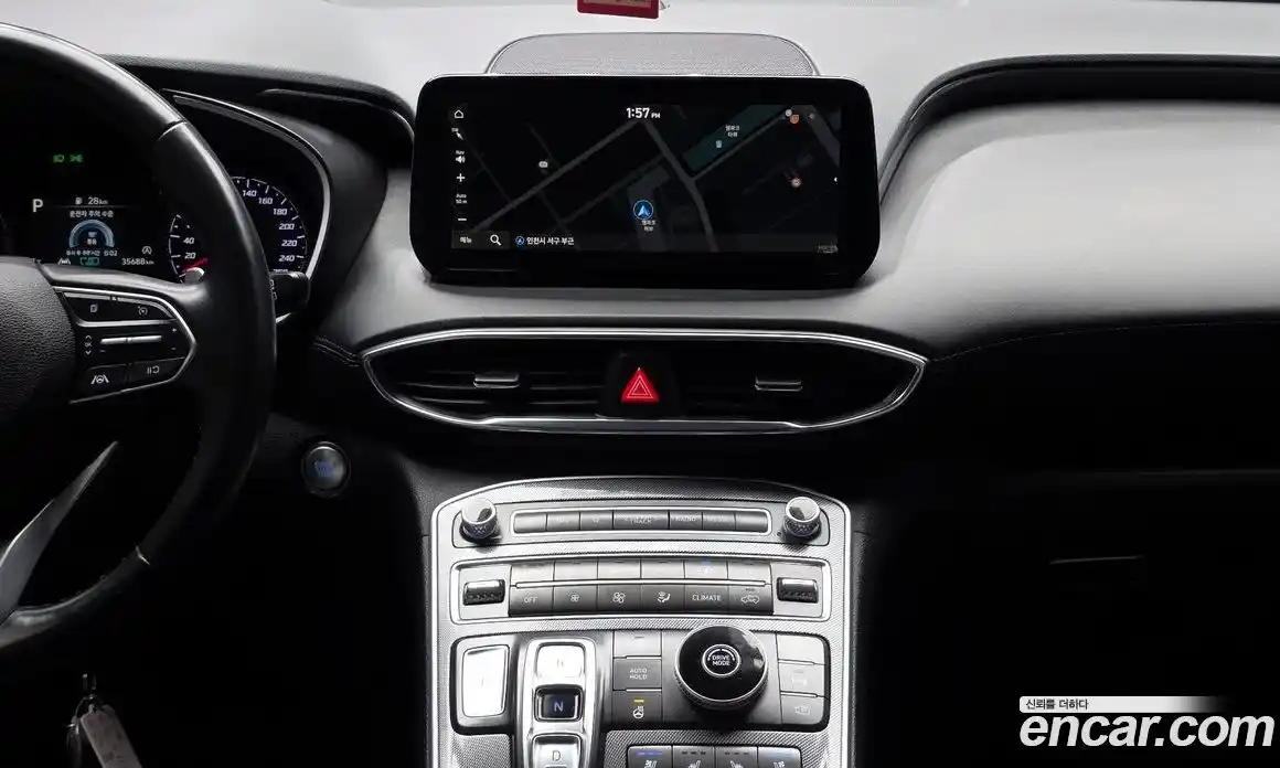 Hyundai Santa Fe 2021 2.2 Автомат в Москве № 111802, фото 19