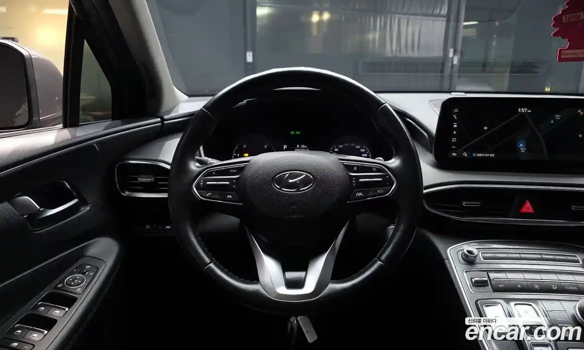 Hyundai Santa Fe 2021 2.2 Автомат в Москве № 111802, фото 10