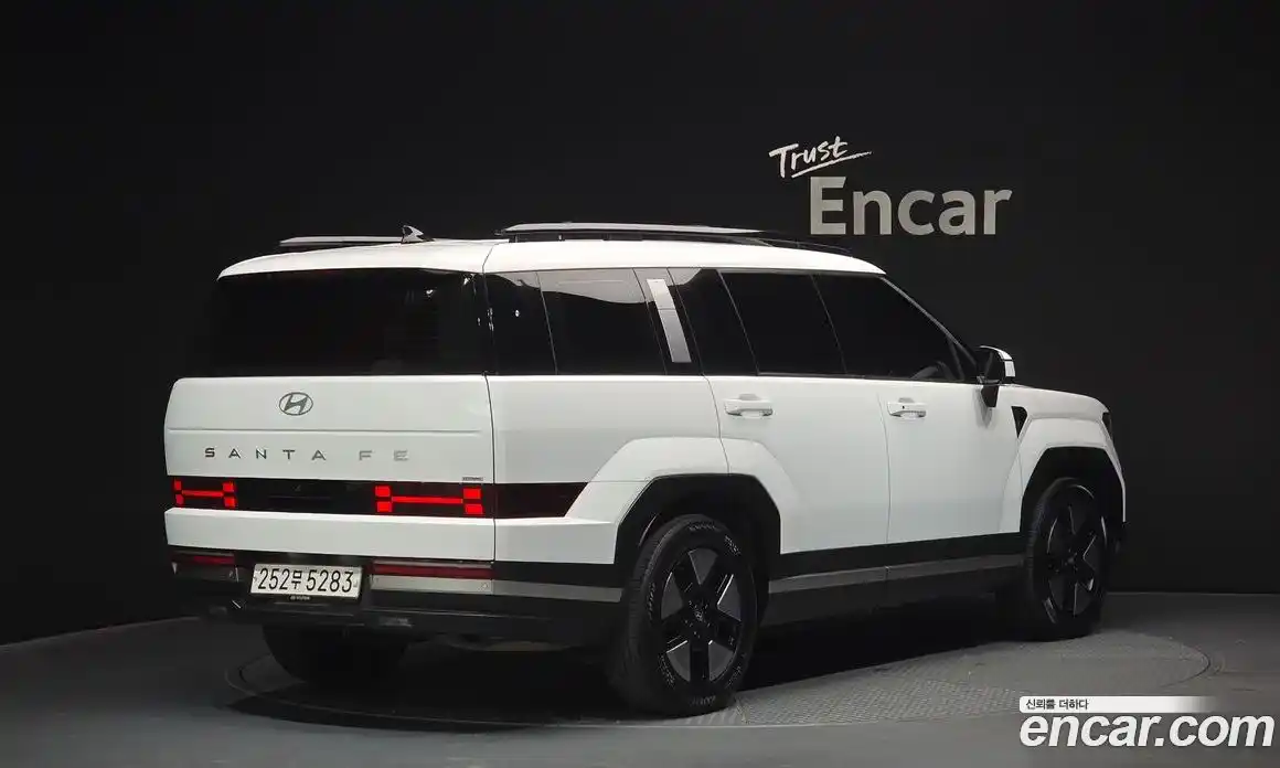 Hyundai Santa Fe 2024 1.6 Автомат в Москве № 111845, фото 16