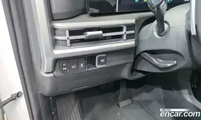 Hyundai Santa Fe 2024 1.6 Автомат в Москве № 111845, миниатюра 7