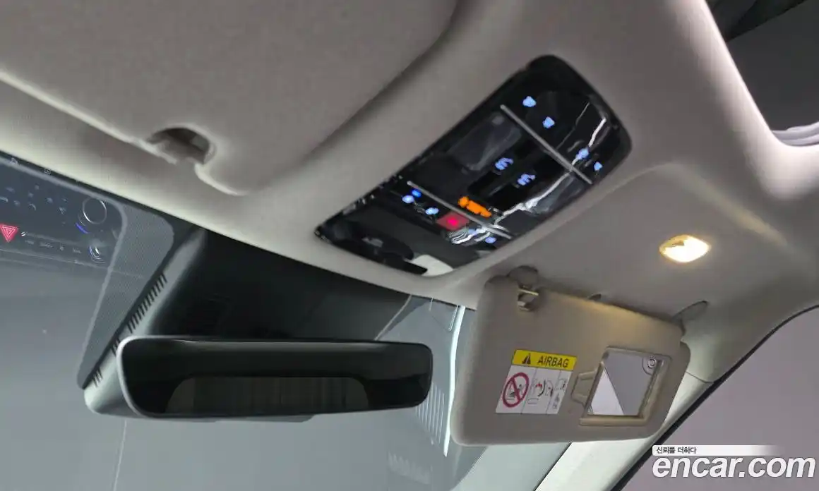 Hyundai Santa Fe 2024 1.6 Автомат в Москве № 111845, фото 10