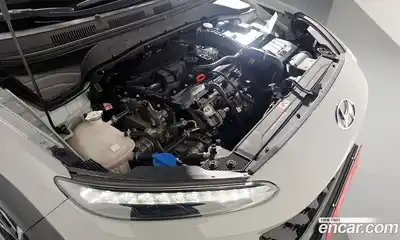 Hyundai Kona 2021 1.6 Автомат в Москве № 112718, миниатюра 6