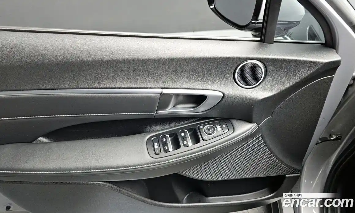 Hyundai Sonata 2025 2.0 Автомат в Москве № 113364, фото 17