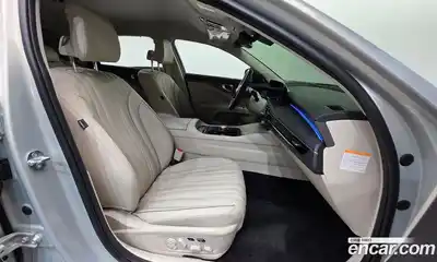 Kia K8 2025 1.6 Автомат в Москве № 115727, миниатюра 4