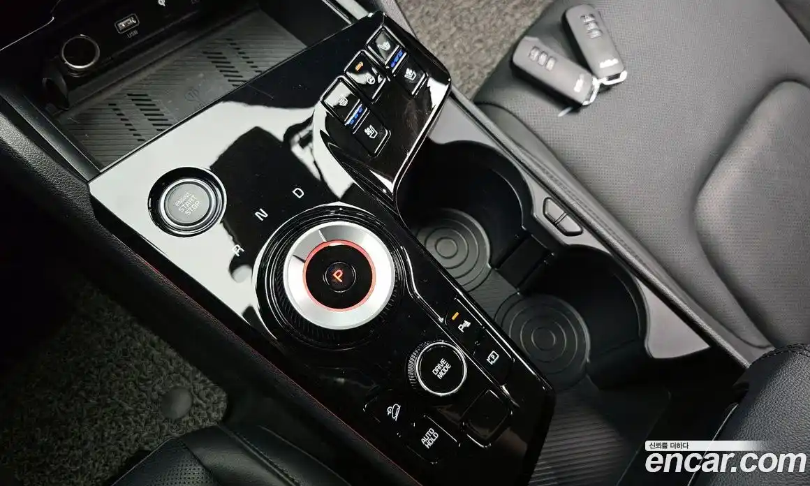 Kia Sportage 2024 1.6 Автомат в Москве № 122078, фото 3