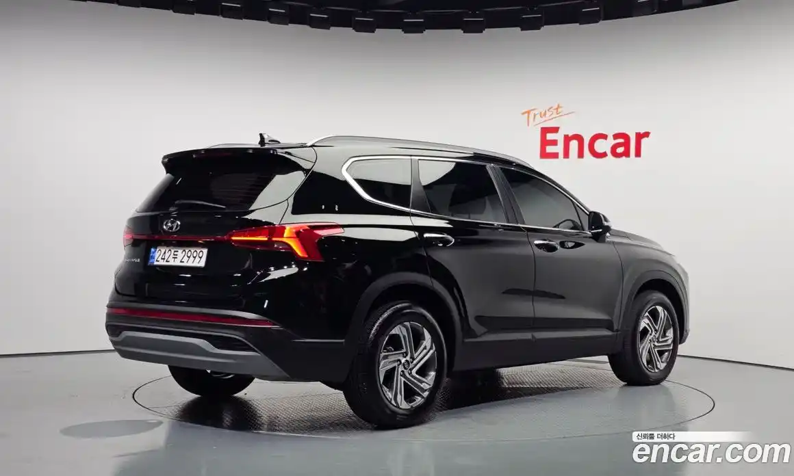 Hyundai Santa Fe 2023 2.5 Автомат в Москве № 124878, фото 17