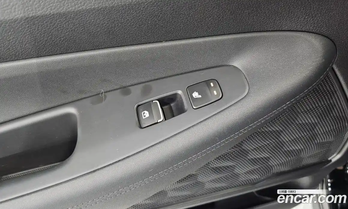 Hyundai Santa Fe 2023 2.5 Автомат в Москве № 124878, фото 9