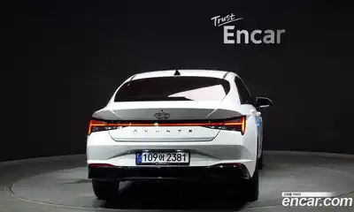 Hyundai Avante 2021 1.6 Автомат в Москве № 126419, миниатюра 5