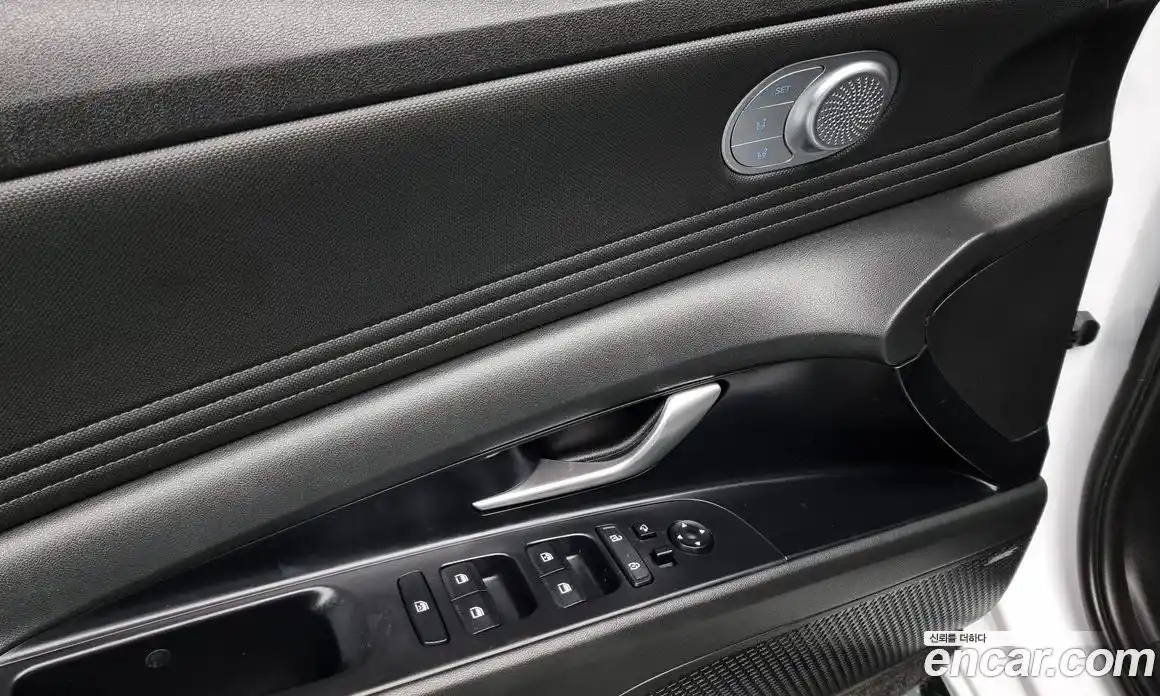 Hyundai Avante 2021 1.6 Автомат в Москве № 126419, фото 7