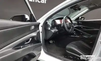 Hyundai Avante 2021 1.6 Автомат в Москве № 126419, миниатюра 8