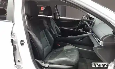 Hyundai Avante 2021 1.6 Автомат в Москве № 126419, миниатюра 10