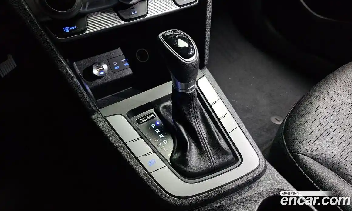 Hyundai Avante 2019 1.6 Автомат в Москве № 126933, фото 12