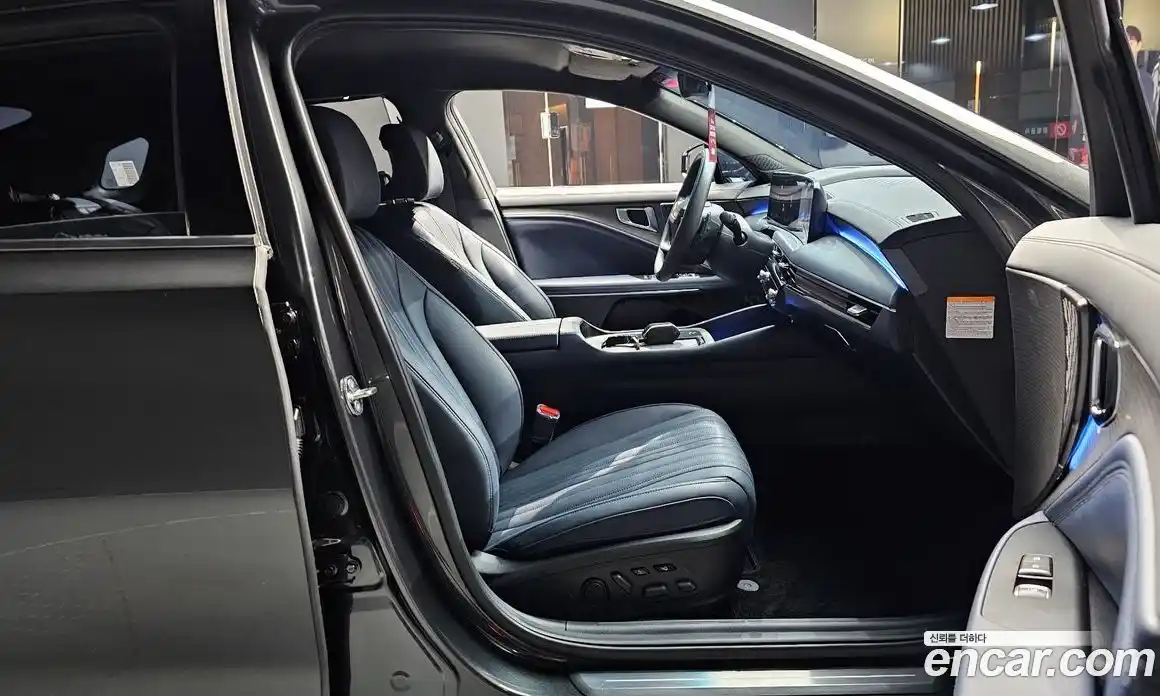 Kia K8 2025 1.6 Автомат в Москве № 128028, фото 1