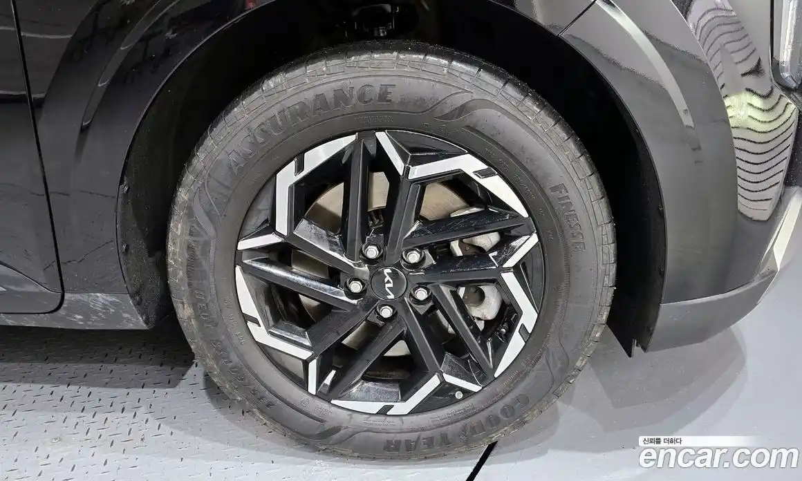 Kia Canival 2025 2.2 Автомат в Москве № 128724, фото 3