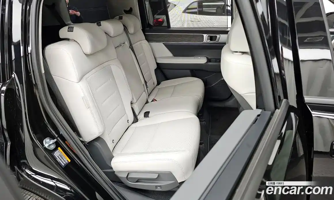 Hyundai Santa Fe 2025 2.5 Автомат в Москве № 130028, фото 20