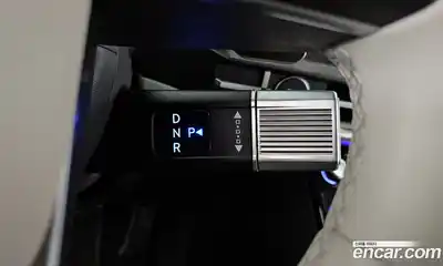 Hyundai Santa Fe 2025 2.5 Автомат в Москве № 130028, миниатюра 10