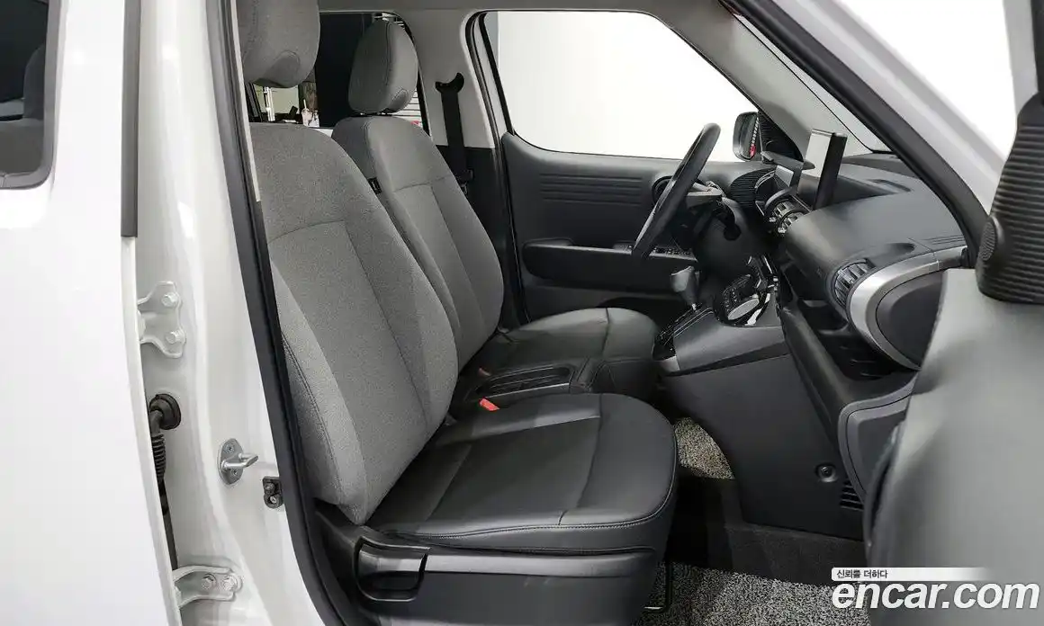 Hyundai Casper 2023 1.0 Автомат в Москве № 130394, фото 19