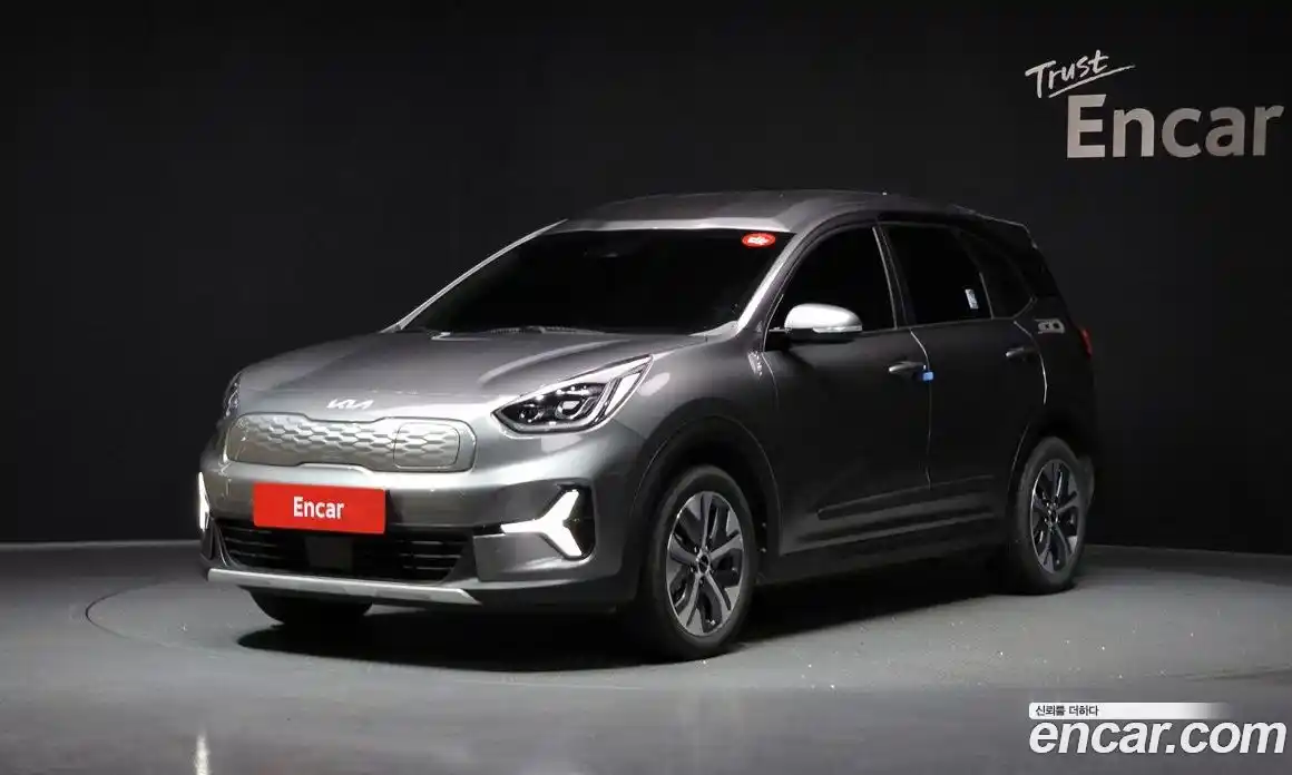 Kia Niro 2023 0.2 Автомат в Москве № 131156, фото 15