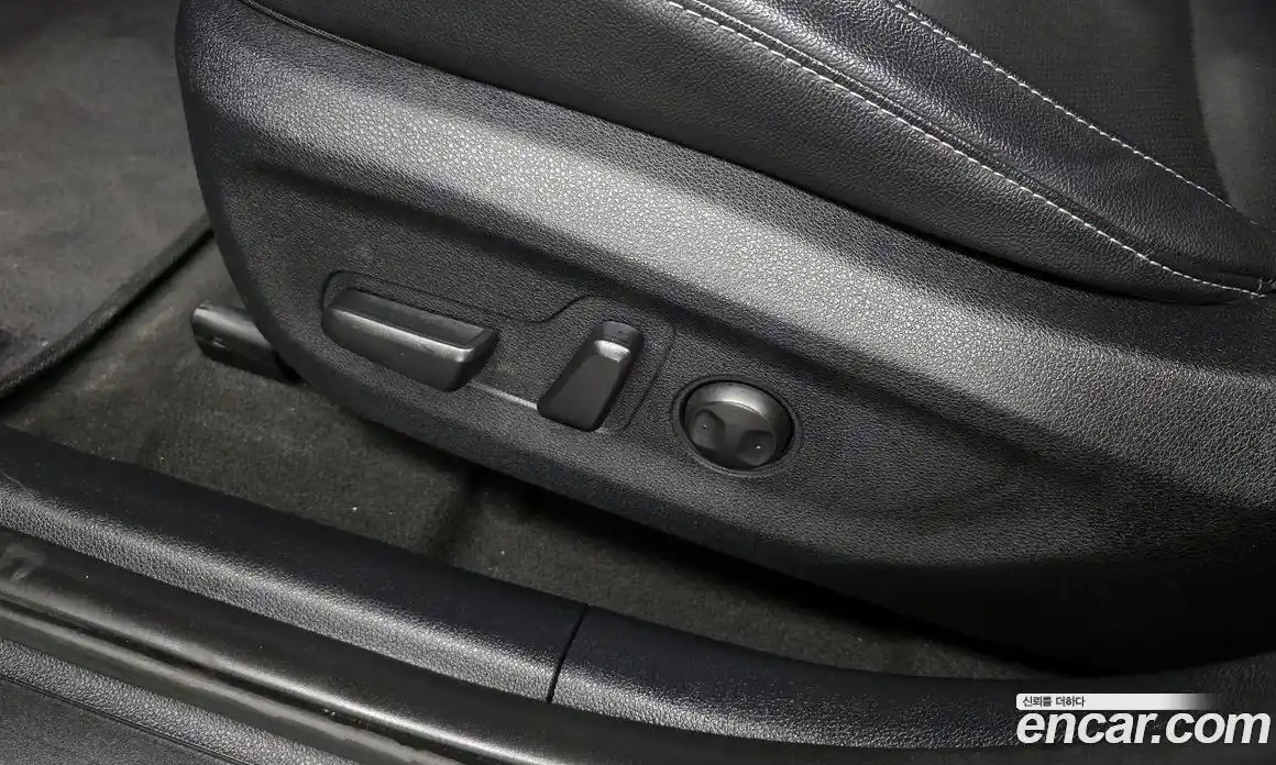 Kia Niro 2023 0.2 Автомат в Москве № 131156, фото 17