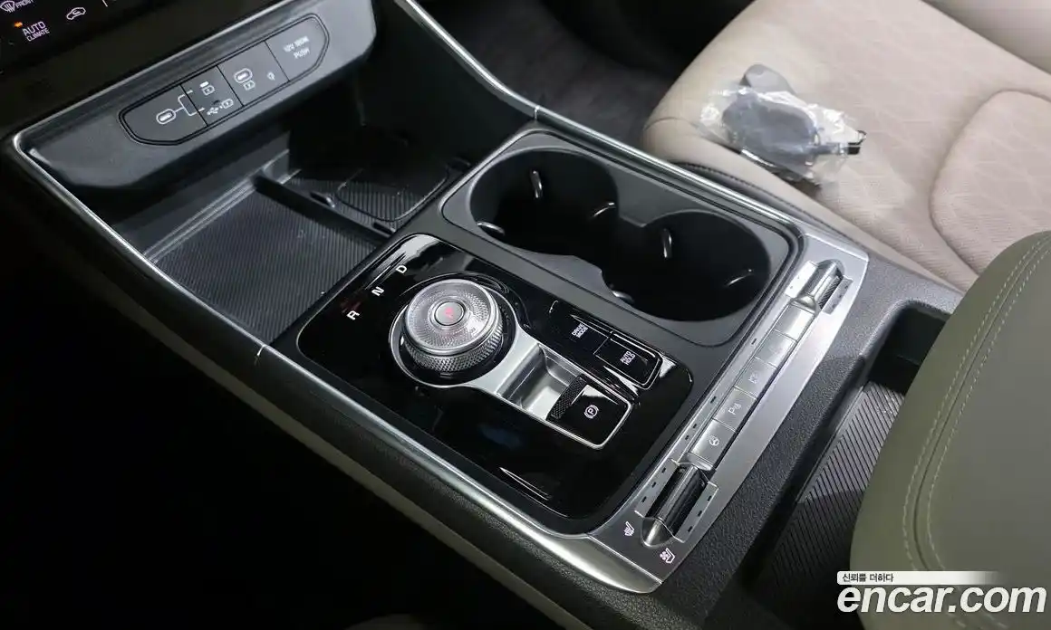 Kia Canival 2024 2.2 Автомат в Москве № 131336, фото 15