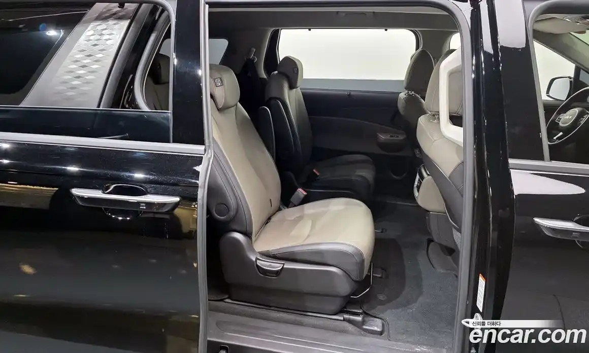 Kia Canival 2024 2.2 Автомат в Москве № 131336, фото 19