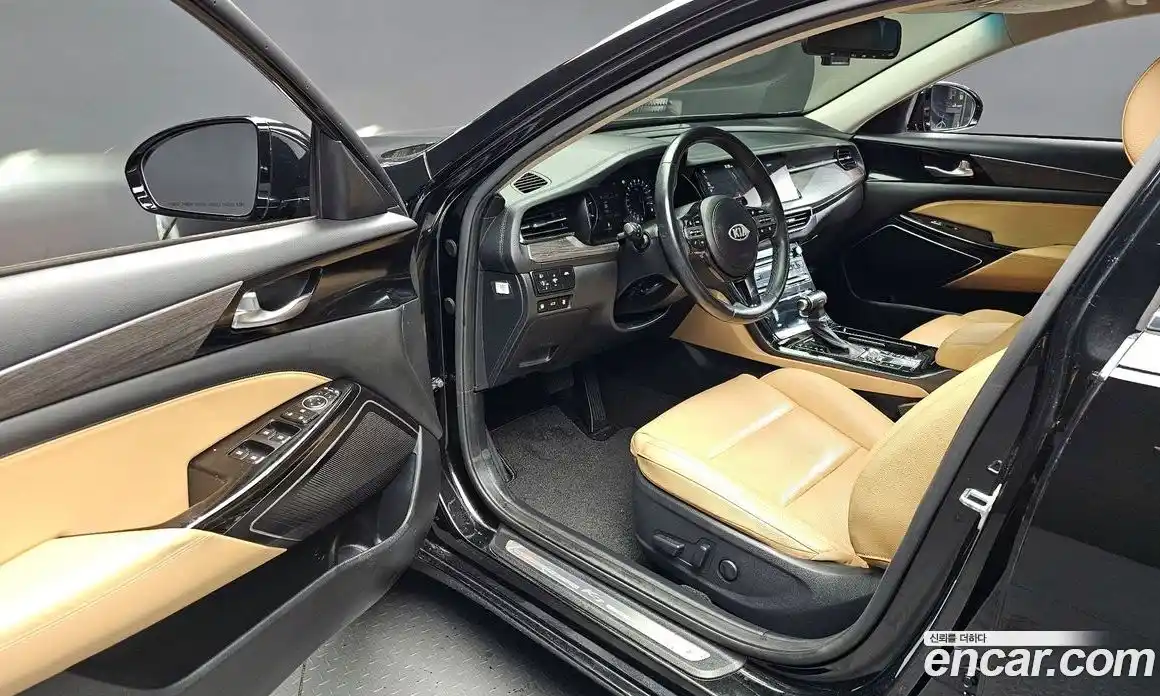 Kia K7 2020 2.5 Автомат в Москве № 132335, фото 10