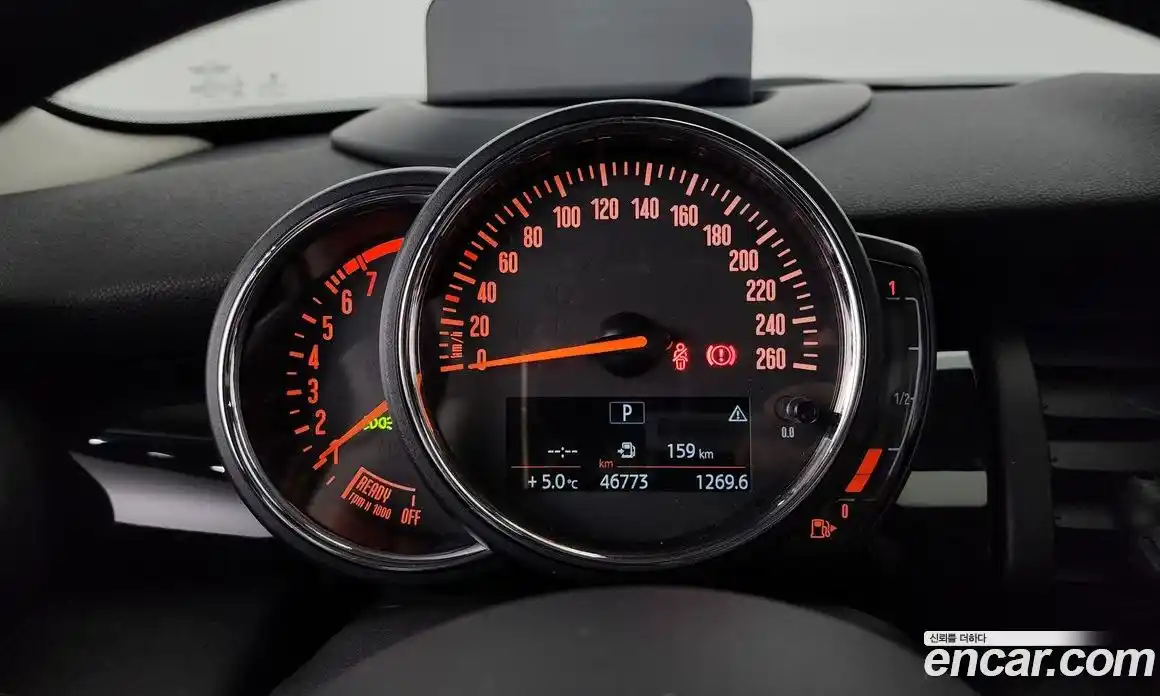 Mini Cooper 2018 1.5 Автомат в Москве № 140955, фото 8