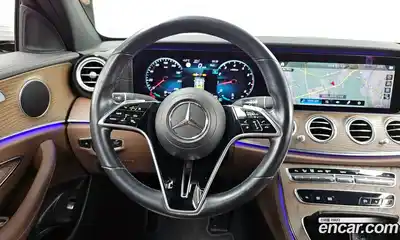 Mercedes-Benz E-Class 2021 2.0 Автомат в Москве № 141706, миниатюра 12