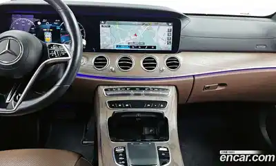 Mercedes-Benz E-Class 2021 2.0 Автомат в Москве № 141706, миниатюра 9