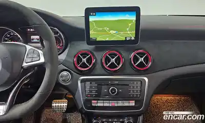 Mercedes-Benz CLA-Class 2018 2.0 Автомат в Москве № 142467, миниатюра 4