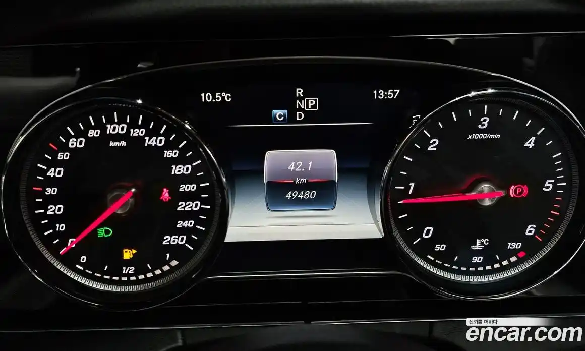 Mercedes-Benz E-Class 2018 1.9 Автомат в Москве № 142807, фото 13