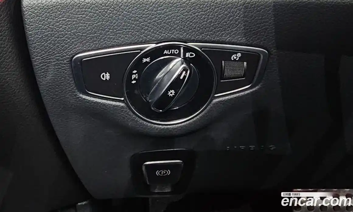 Mercedes-Benz E-Class 2018 1.9 Автомат в Москве № 142807, фото 10