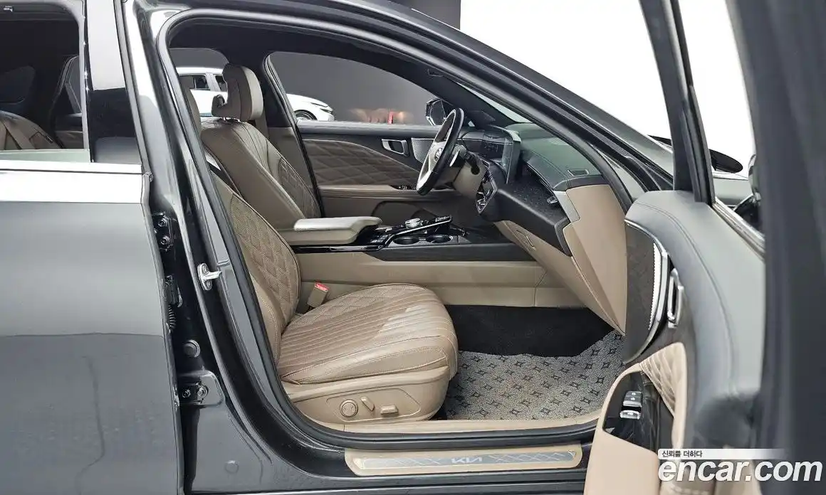 Kia K8 2024 2.5 Автомат в Москве № 14465, фото 3