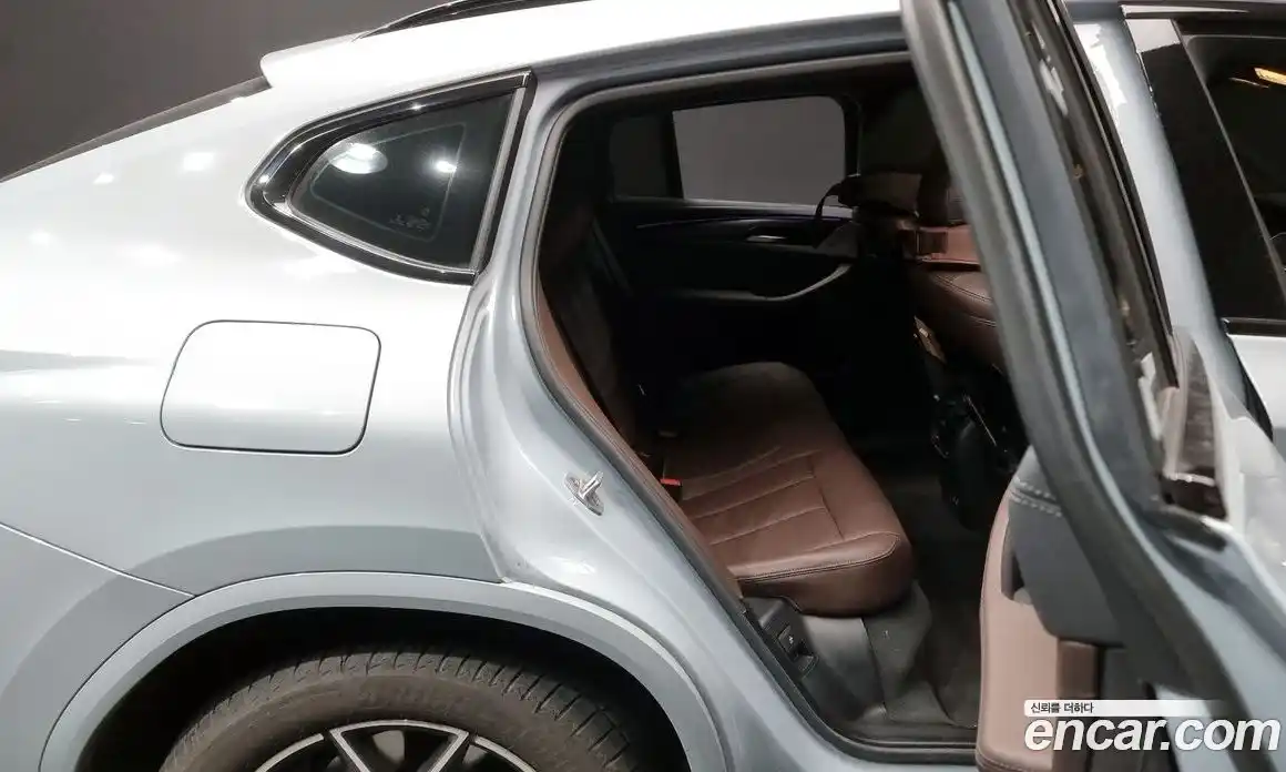 BMW X4 2024 2.0 Автомат в Москве № 154096, фото 1