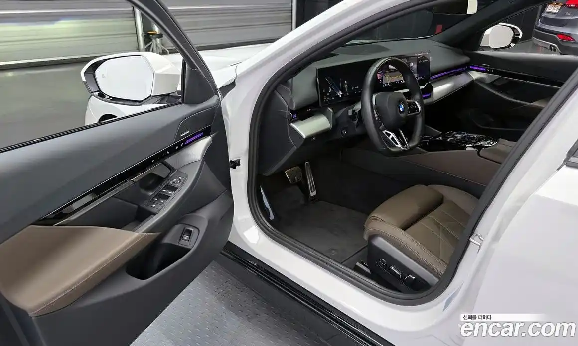 BMW 5-Series 2024 2.0 Автомат в Москве № 154437, фото 11