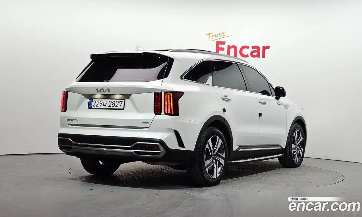 Kia Sorento 2023 1.6 Автомат в Москве № 156886, фото 18