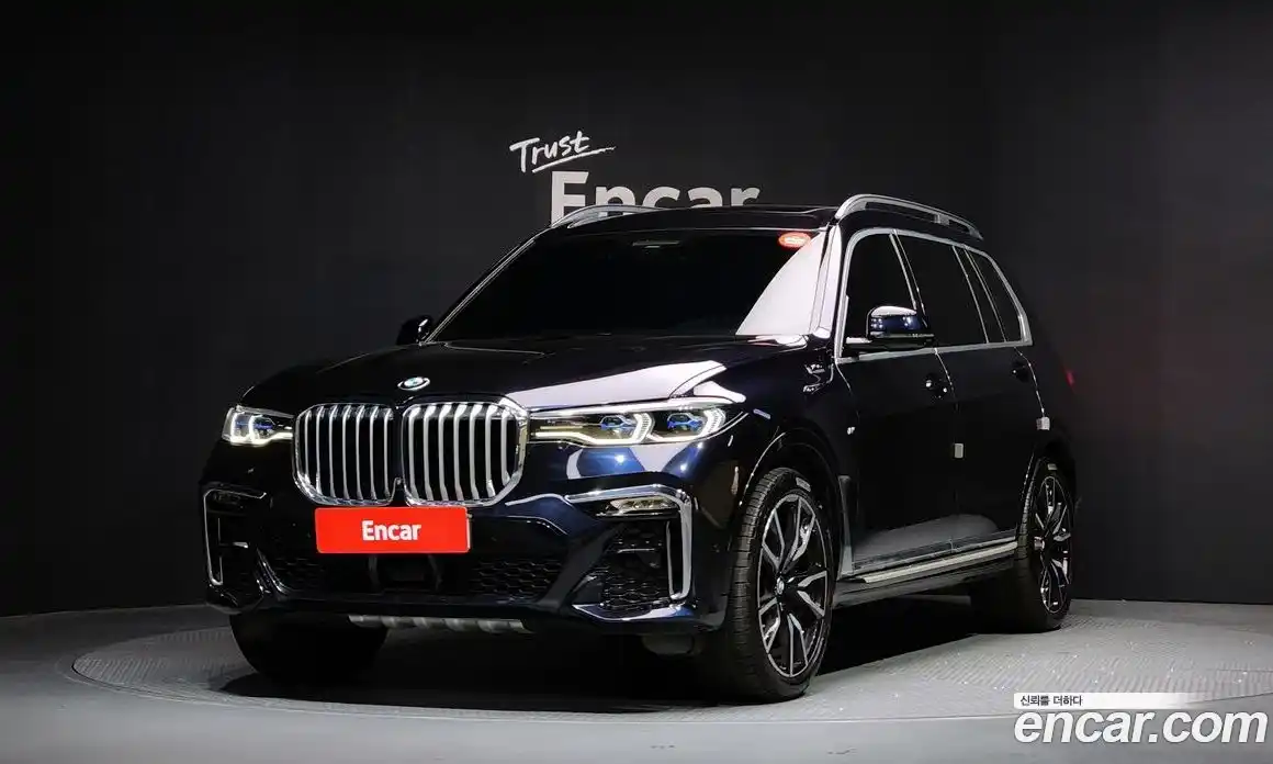 BMW X7 2021 3.0 Автомат в Москве № 157463, фото 1