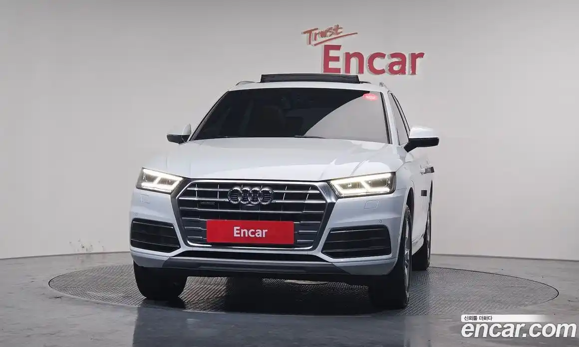 Audi Q5 2020 2.0 Автомат в Москве № 160831, фото 14