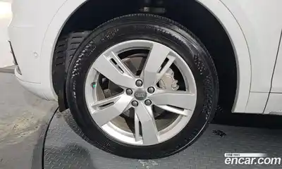 Audi Q5 2020 2.0 Автомат в Москве № 160831, миниатюра 8